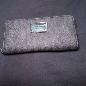 Jet Set Travel Large Logo Quarter-Zip Wallet